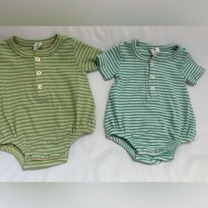 Kate Quinn onesie set of 2